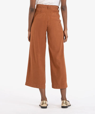 Kut From the Kloth Charlotte Wide Leg Cropped Trousers in Chestnut