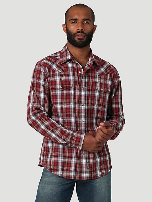 Wrangler Men's Retro Premium Long Sleeve Western Snap Plaid Shirt in Red Forest