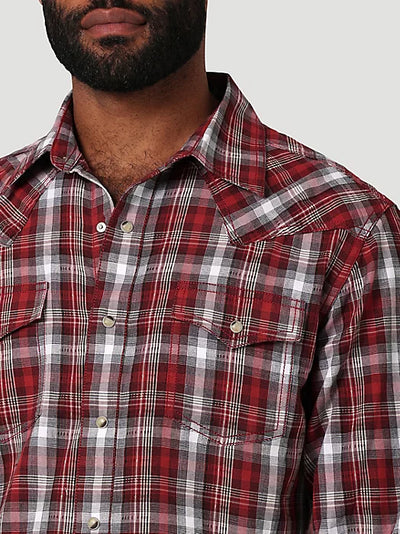 Wrangler Men's Retro Premium Long Sleeve Western Snap Plaid Shirt in Red Forest
