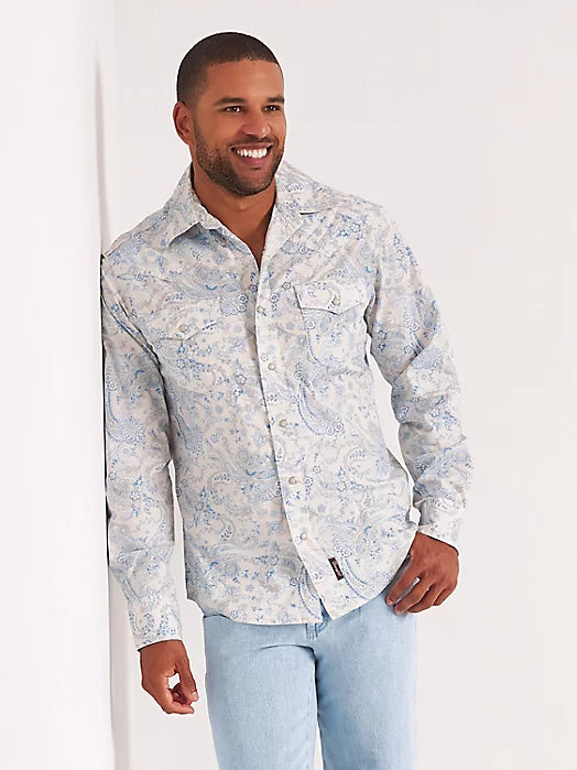 Wrangler Men's Retro Premium Long Sleeve Button Down Print Shirt in Toile Blue