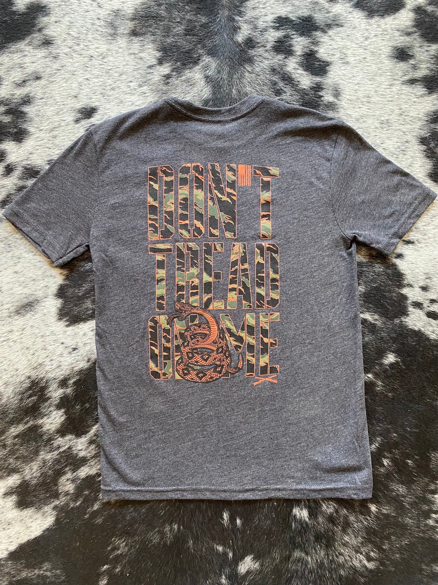 Howitzer No Tread Charcoal Gray Youth Graphic Tee