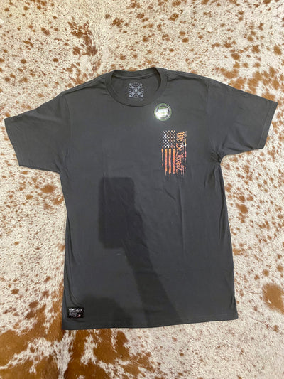 Howitzer We The People Rust Vintage Black Graphic