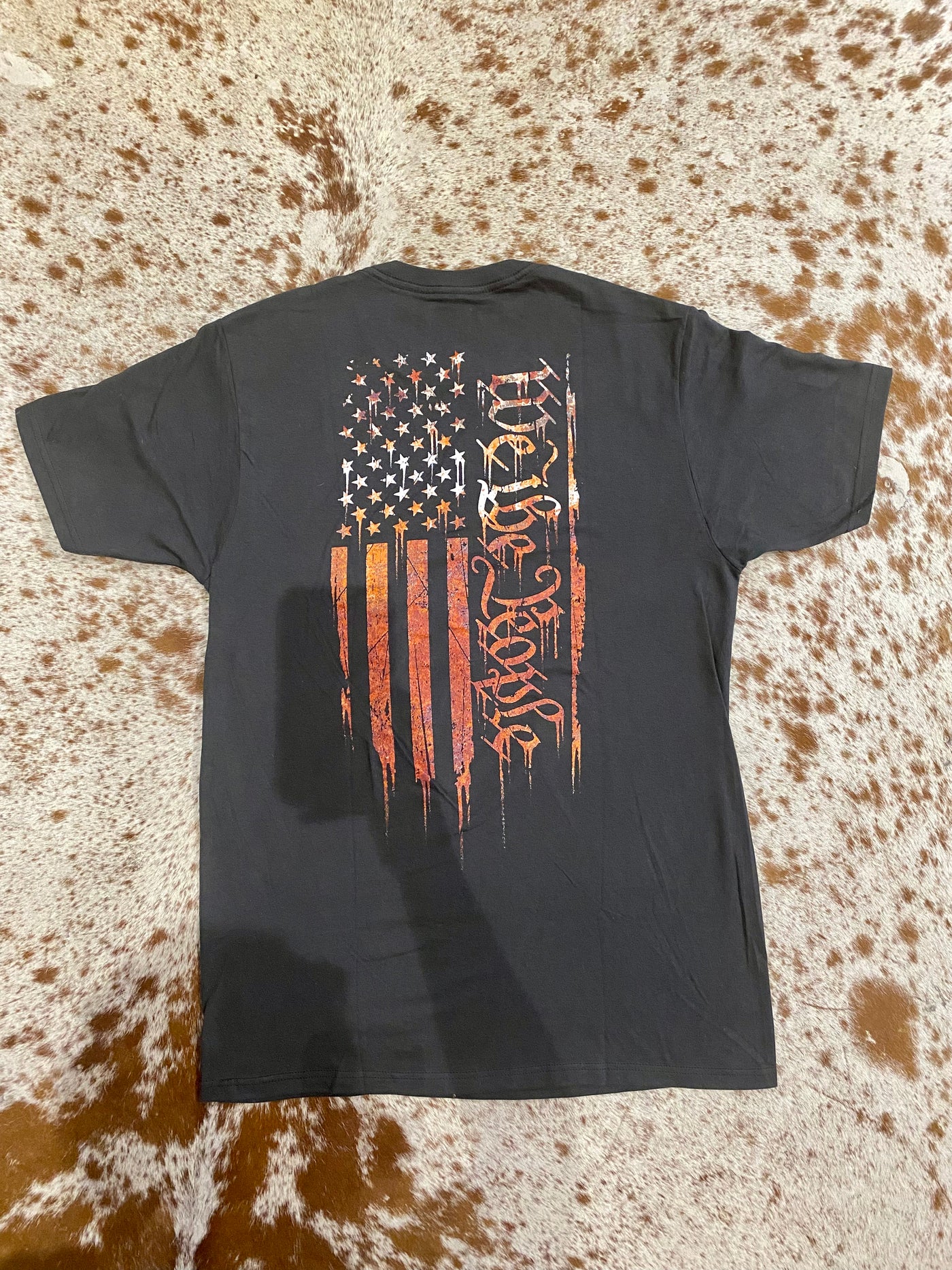 Howitzer We The People Rust Vintage Black Graphic