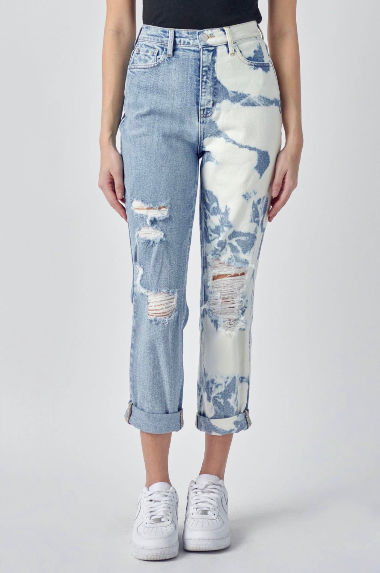 Cello High Rise Bleached Mom Jeans